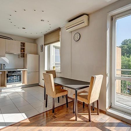 Cityvibe Top-Floor Apartment Vilnius Luaran gambar